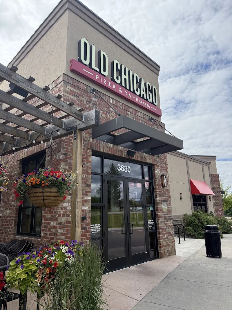 Old Chicago Pizza + Taproom